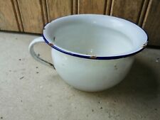 ANCIEN POT DE CHAMBRE EMAILLE BLANC LISERET Bleu 3