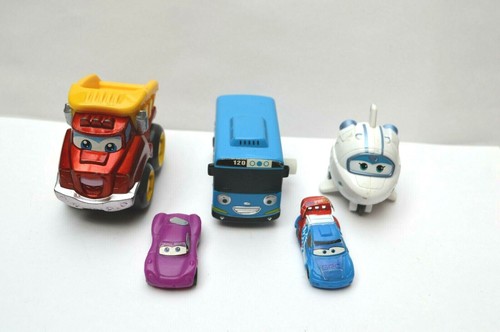 Jouet figurine lot voiture - 5,