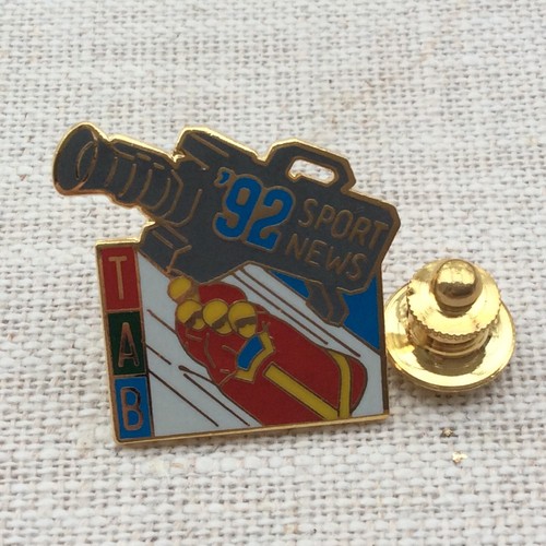 Pin folies vintage - pin's, folies❤️vintage