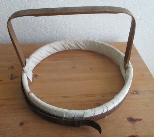 Tambour ancien pour - ancien, broderie
