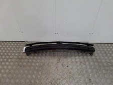 Renfort pare choc avant