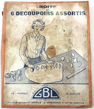6 DÉCOUPOIRS CRAQUELINS