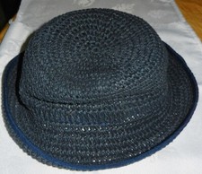 305 - chapeau textile marine