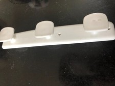 porte-manteaux Syla vintage 3 patères plastique années 70 design rétro chic XX