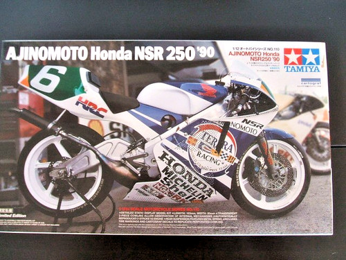 Maquette moto tamiya - 1/12,