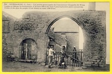 cpa 44 - GUÉRANDE Porte principale de l'ancienne CHAPELLE St YVES