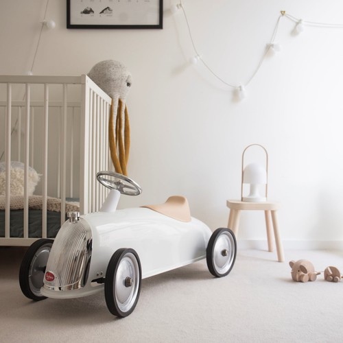 Voiture pédales rétro - a,