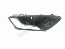 POIGNEE INTERIEURE PORTE AVANT