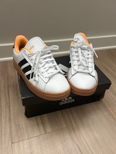 womens grand court alpha