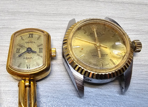 Montre quartz pour femmes - à,