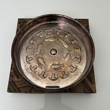 Coupe en metal argenté egypte egyptienne Louvre Djehouty 