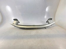 Traverse de pare choc avant -