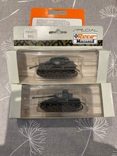 26029. ROCO Minitank 869 