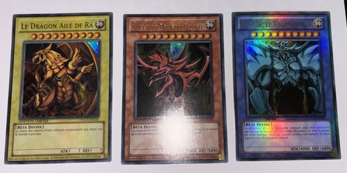 Lot des 3 - -,