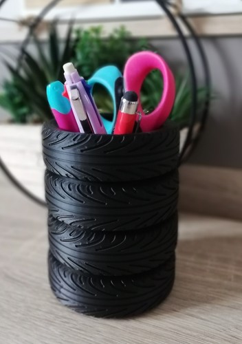 Pot crayons pneus noir - pot, |