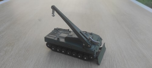 German leopard tow - tow, tank