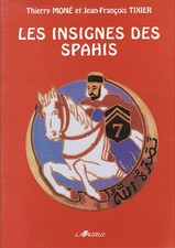 MILITARIA Les insignes des
