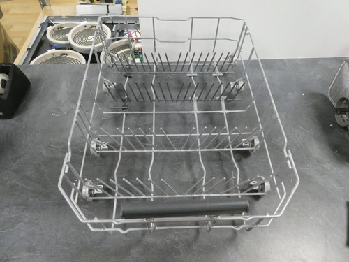 Panier inferieur pour lave - ,