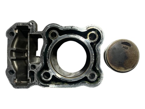 Cylindre piston avant - cylindre,