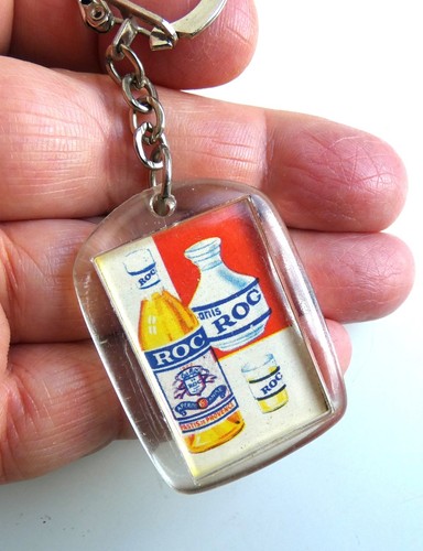 Ancien porte cle - pastis, de