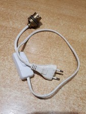  1 interrupteur ancien modèle long blanc avec fil, prise et douille.