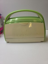 Cricuit Cuttlebug Die Cutting
