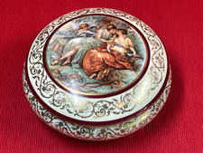 Bonbonnière en porcelaine de