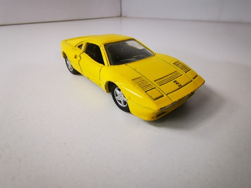 Ferrari 288 gto maisto - maisto, 1/36