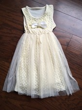 Girls Size 5 Holiday Shabby Chic Dress With Pearls