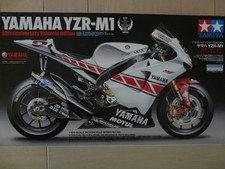 Maquette Moto 1/12 TAMIYA Ref 14105 Yamaha YZR-M1 50th Anniversary + Detail-Up P