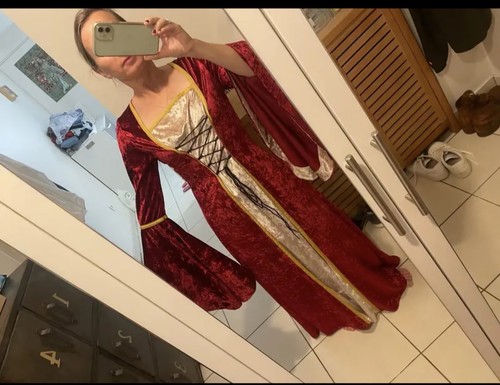Neuf robe médiévale rouge - [neuf],