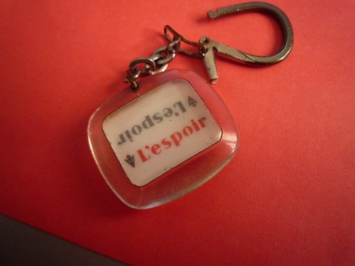 Porte clef espoir - clef, journal