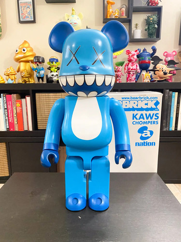 Bearbrick kaws chompers 1000 - bearbrick,