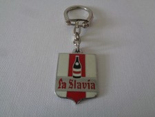 ANCIEN PORTE CLE METAL EMAILLE  BIERE LA SLAVIA