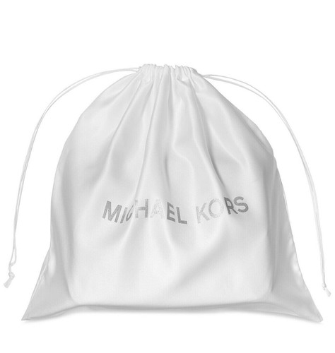 Sac anti poussiere - , michaël