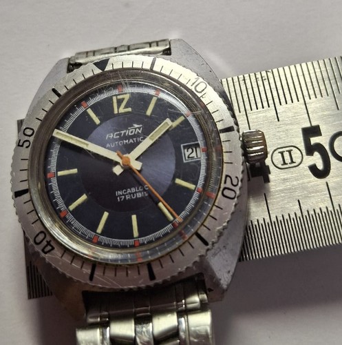 Montre vintage plongée action - montre,