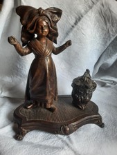 Encrier ancien en bronze avec alsacienne( pas de signature)