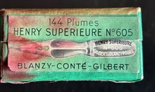 Boîte complète, fermée -