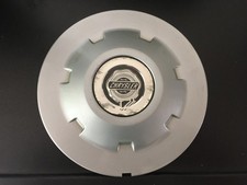 Enjoliveur cache-moyeux Chrysler Crossfire