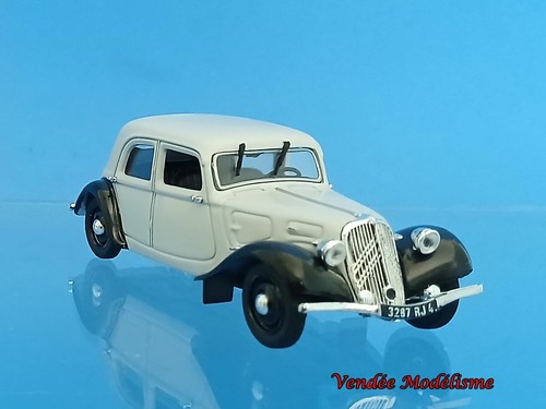Voiture collection simca - de,