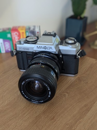 Minolta x500 zoom 35 - zoom, 35-70mm