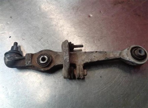 Bras suspension avant droit - bras,