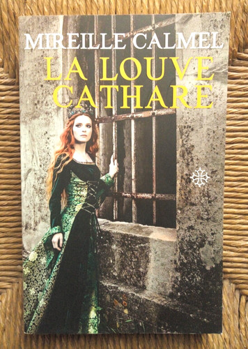 Livre roman louve cathare - livre, la