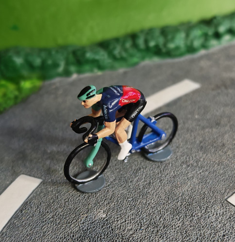 Cycliste miniature decathlon - miniature,