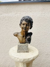 Buste enfant rieur en bronze