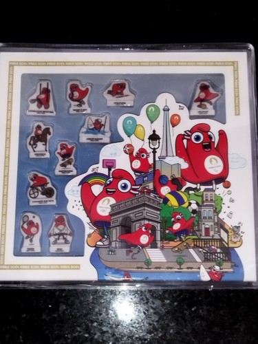 Coffret fèves paris 2024 - fèves,