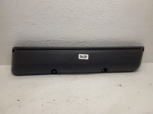 Vide poche porte avant