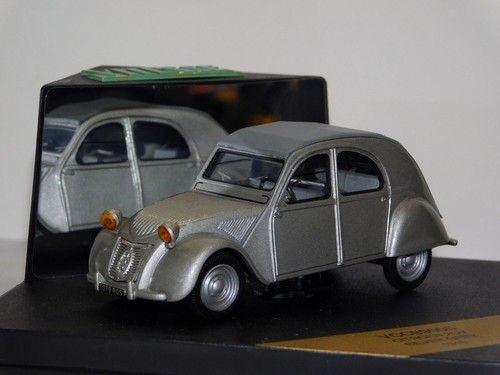 Citroen 2cv silver grey - silver,