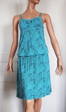 Robe, bleu motif têtes de