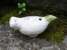 ANCIEN SIFFLET OISEAU EN TERRE